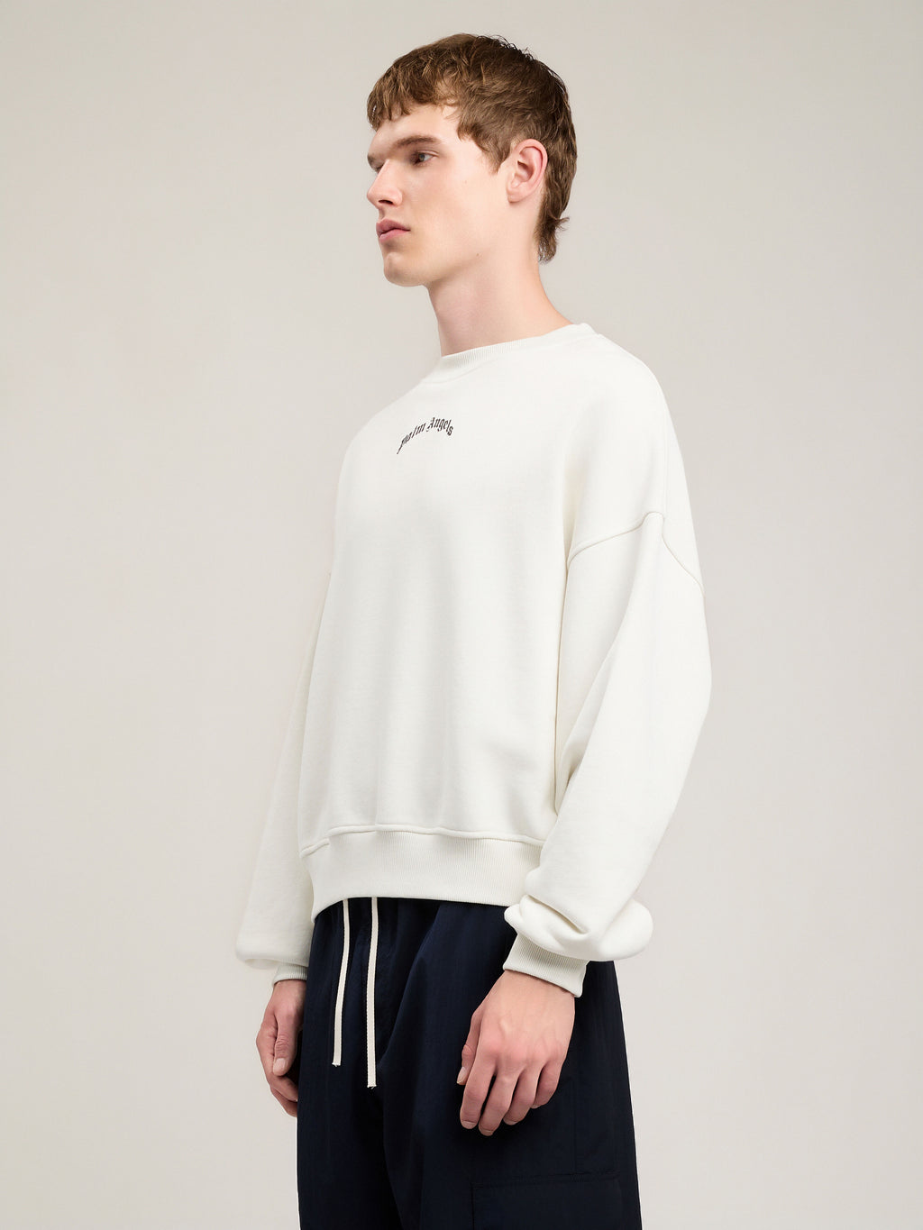 Back Curved Logo Loose Sweatshirt